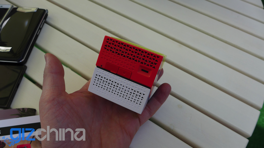 Doogee P1 Projector Review - Great idea, major issues
