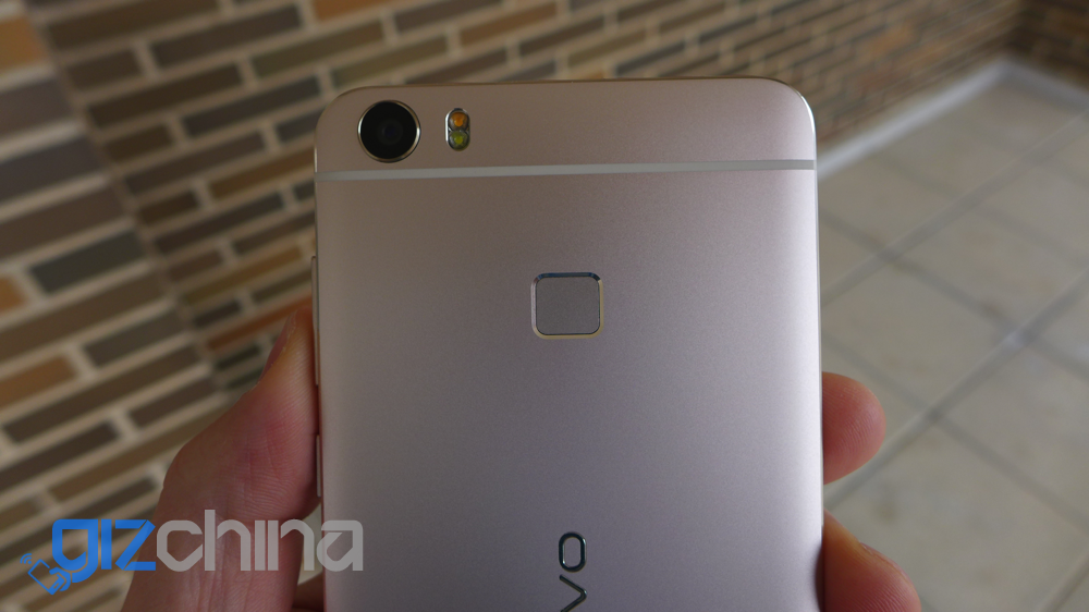 Vivo Xplay 5 Review - great build, good specs, but not a cheap