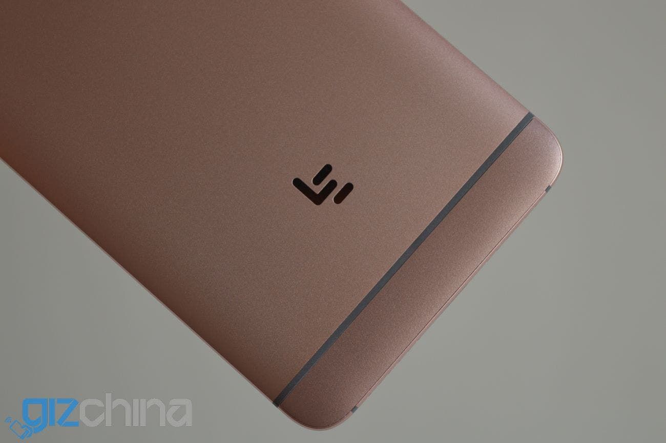 LeEco Le 2 Pro Unboxing, Hands On & Benchmarks