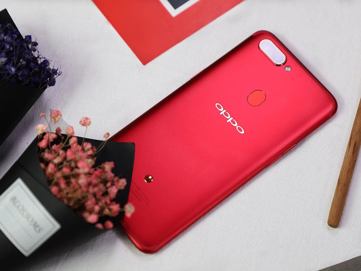 OPPO Officially Opens Its First Super Flagship Store In Shanghai