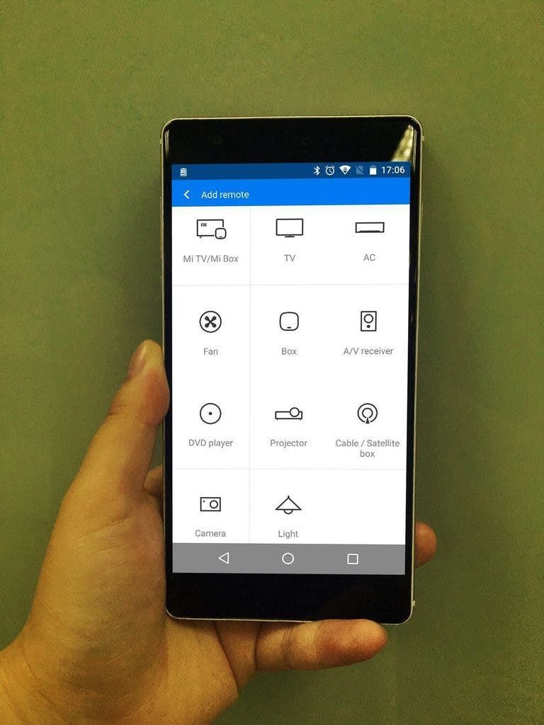 Oukitel U13 is a capable remote controller too