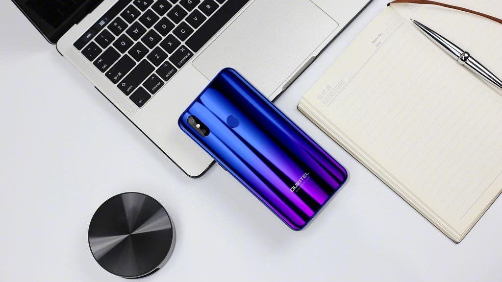 OUKITEL U23 with notch display and gradient colors coming November