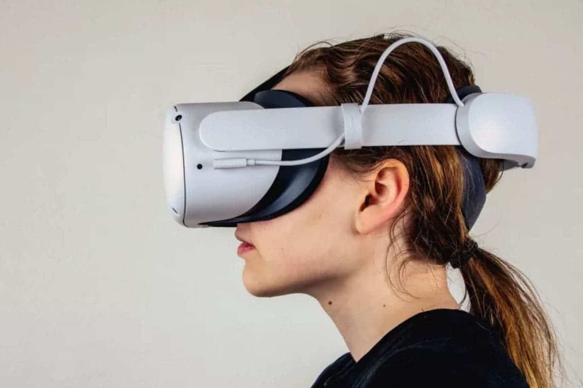 Upcoming Oculus Quest VR Leaks Hint At New Design, Launch Expected Soon