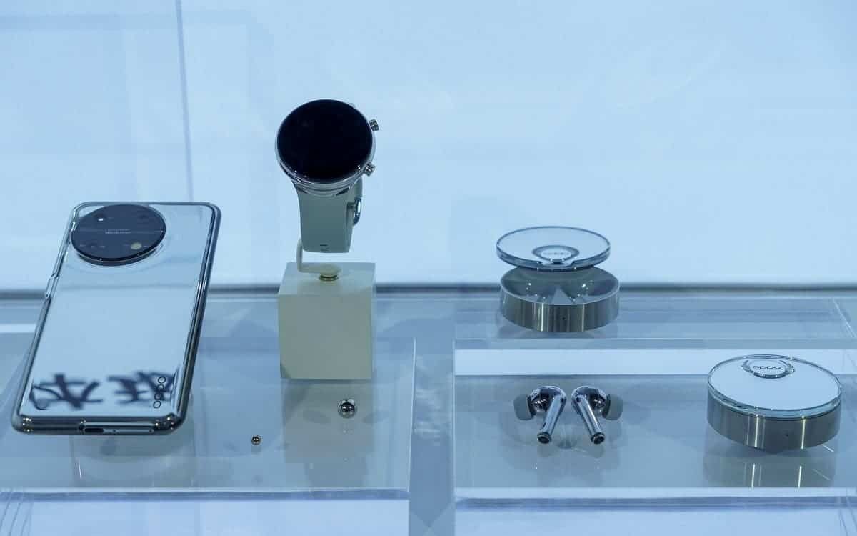 Oppo unveils the next generation of smartphones: all glass