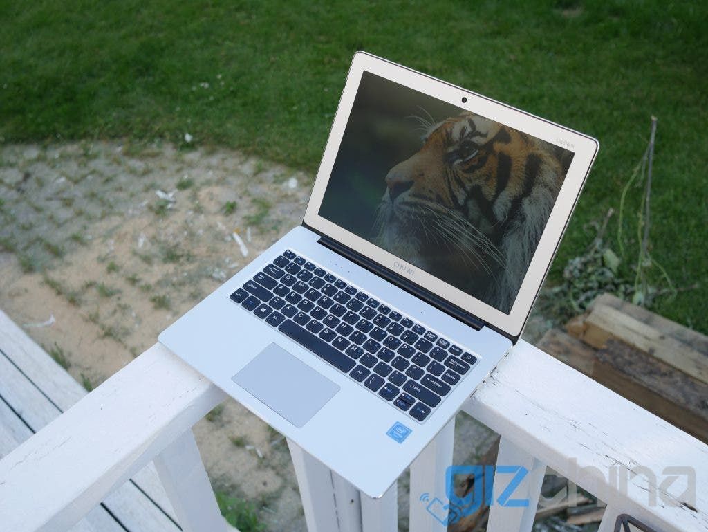 Chuwi Lapbook 12.3 Review - Great screen but one problem...