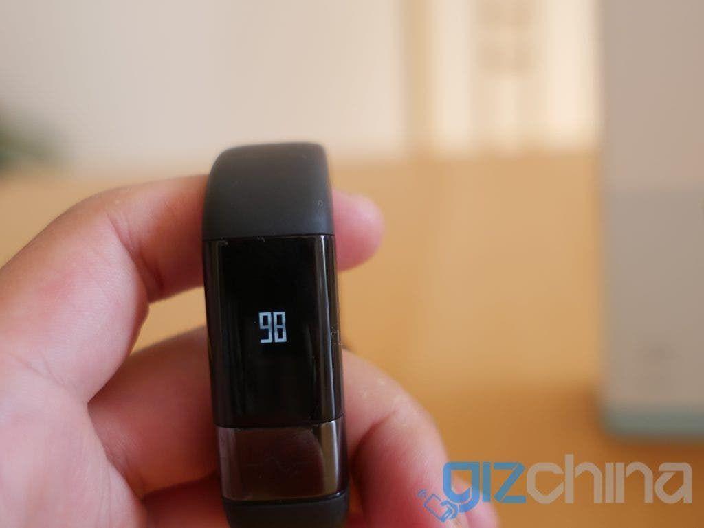 Xiaomi Amazfit Health Band Review - Is an ECG Chip Worth it?