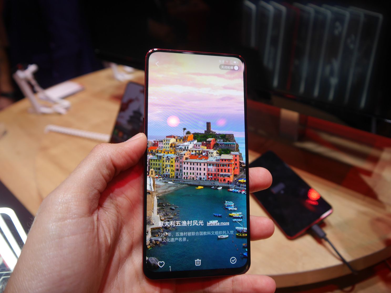 Lenovo Z5 Pro GT Hands-On from MWC 2019