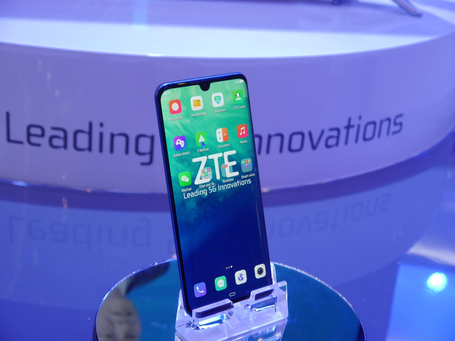 ZTE AXON 10 Pro Hands-On From MWC 2019