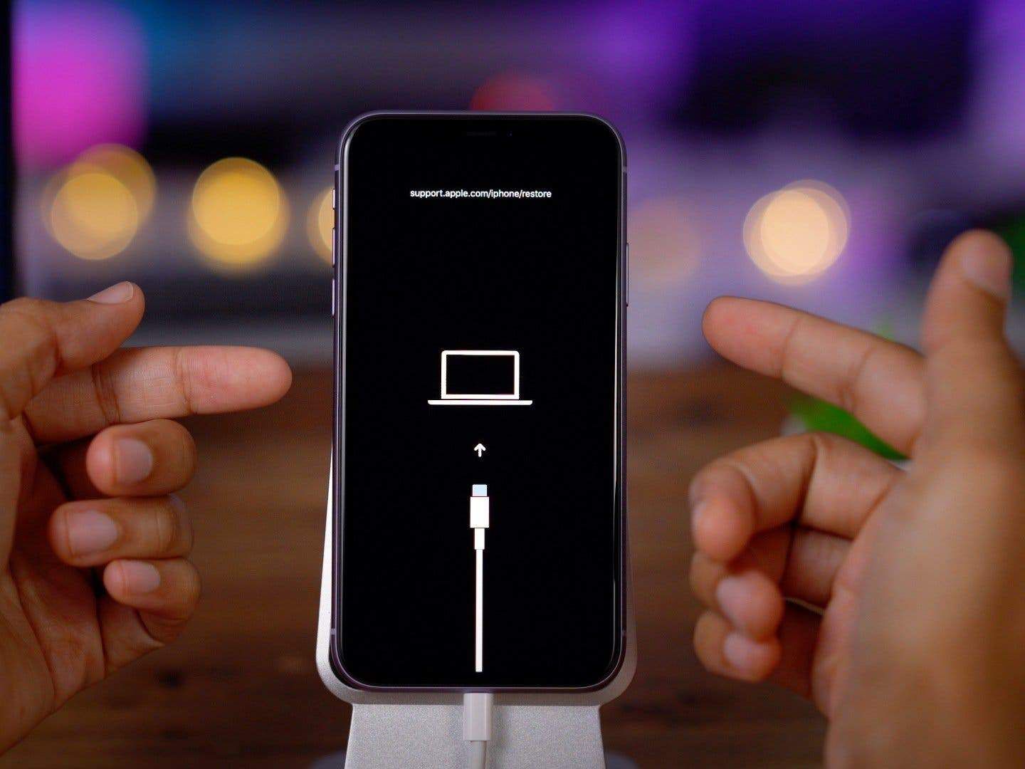 [GUIDE] How To Downgrade iPhone From Any Beta Version To The Previous Version