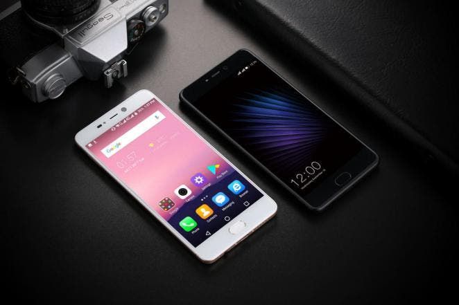 Guess a football player and win free Leagoo T5 phone