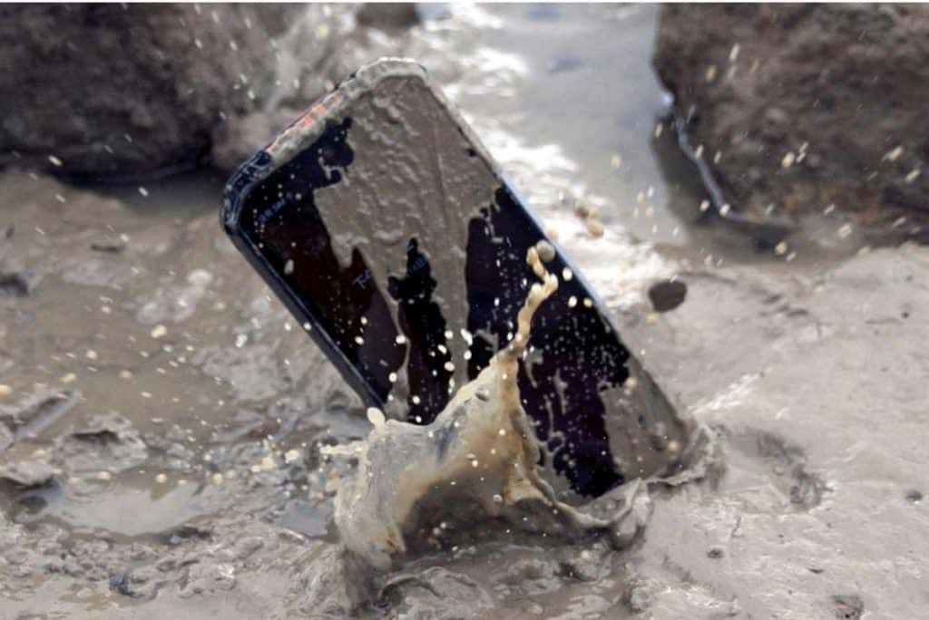 Rugged big battery OUKITEL WP6 launching March 20th