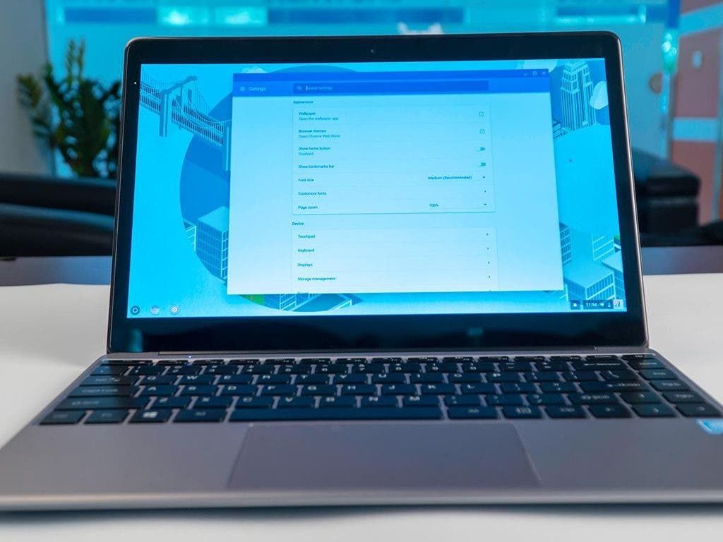 Chrome OS successfully installed on the Chuwi LapBook SE