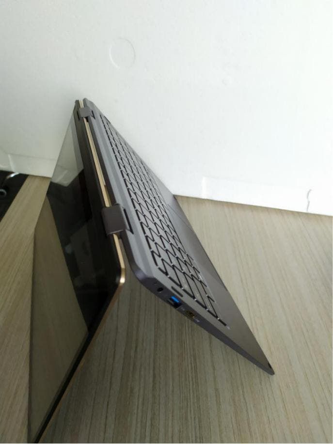 XIDU PhilBook Max touchscreen laptop : an emerging market piece