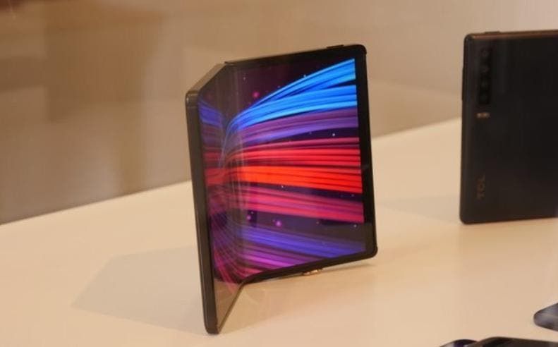 Upcoming foldable phones in 2019