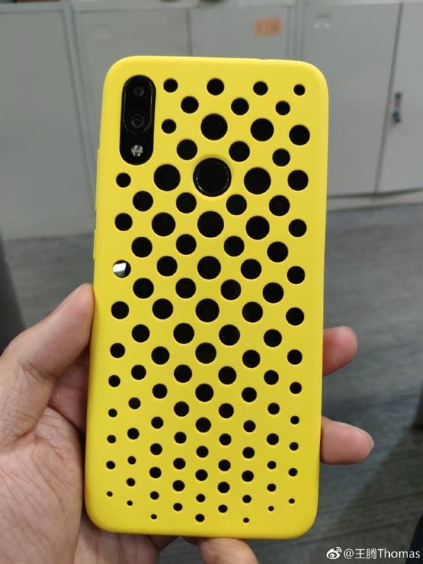 Redmi Note 7 perforated protective case goes on sale for 27 Yuan ($4)