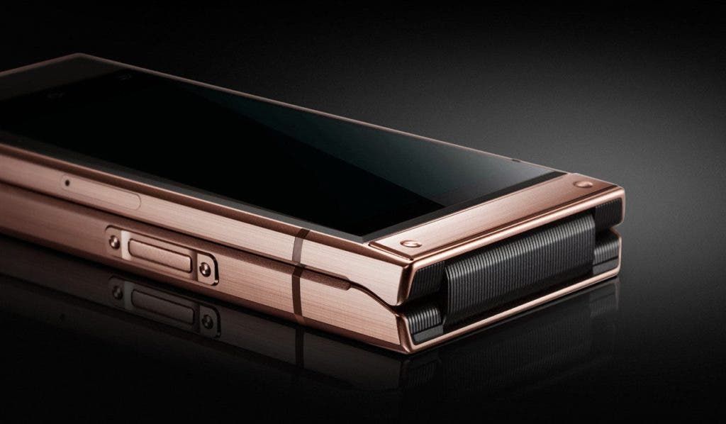 Samsung announce its W2019 flip phone with dual screens and dual cameras