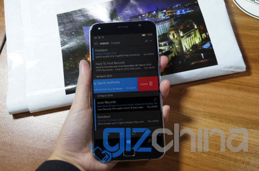 UMi pull a quick one and announce Windows 10 for the UMi Touch