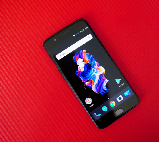 OnePlus Roll Out OnePlus 5 Oreo Update Once again