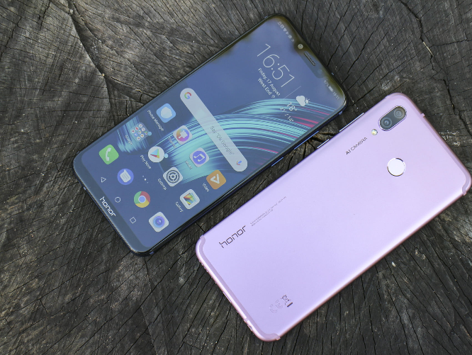 Honor Play Violet color variant arriving for India