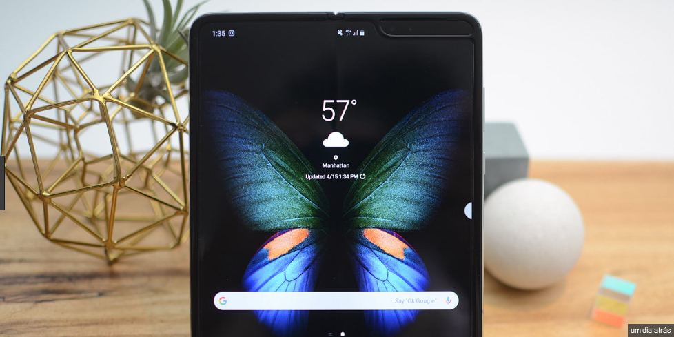 Samsung Galaxy Fold already has one software update to receive out the box