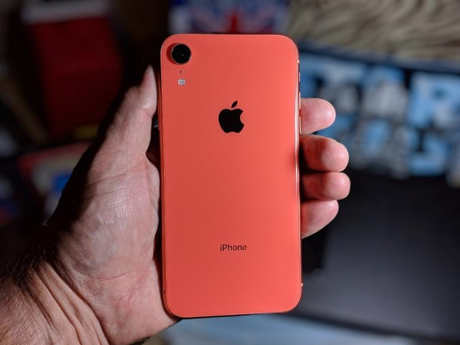CIRP: iPhone XR continues to dominate the US smartphone market