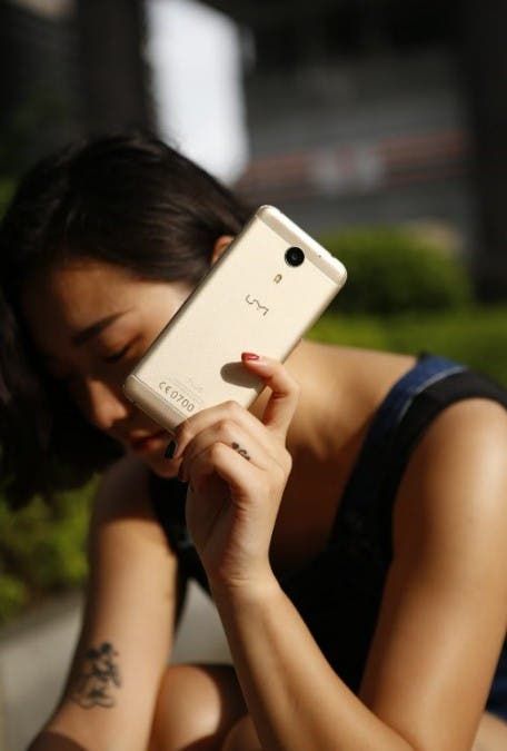 UMI Plus vs Meizu M3 Note - battery life comparison video