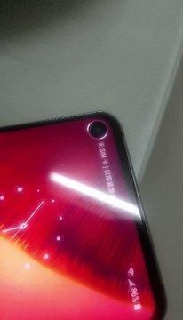 The Galaxy S10 could have an LED ring surrounding the front camera hole