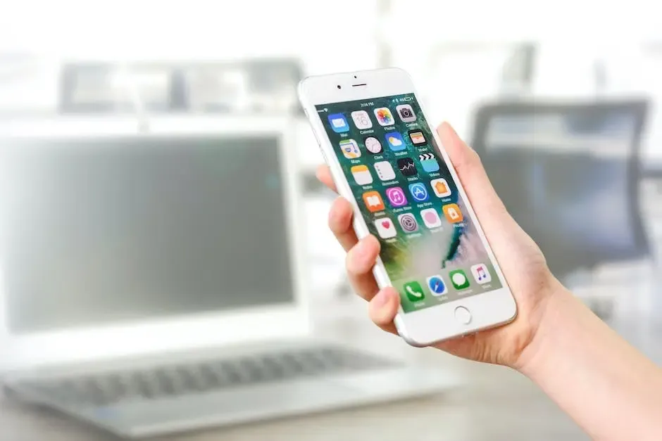 Russia fines Apple over $17 million for forcing app developers to use its payment system