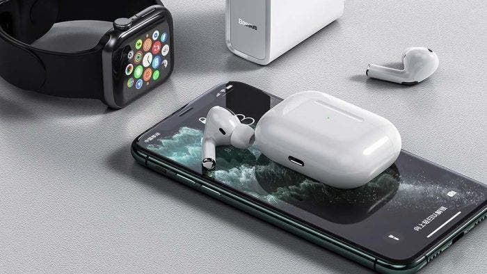 Xiaomi GaN 2-in-1 10,000 mAh power bank with a foldable pin released