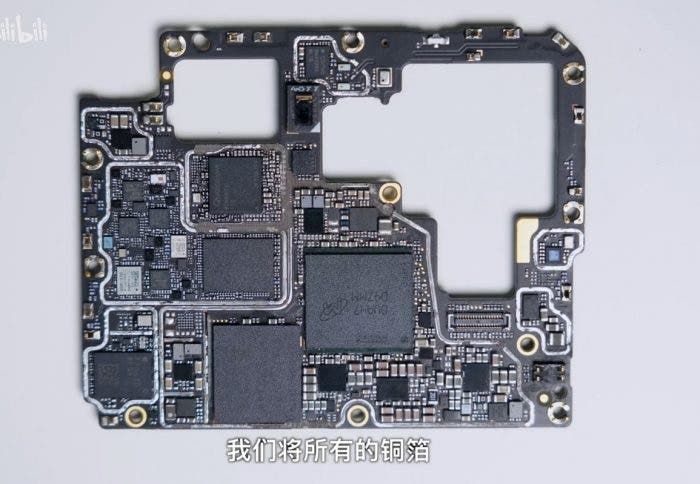 Xiaomi Mi 11 teardown - see the internals of this smartphone