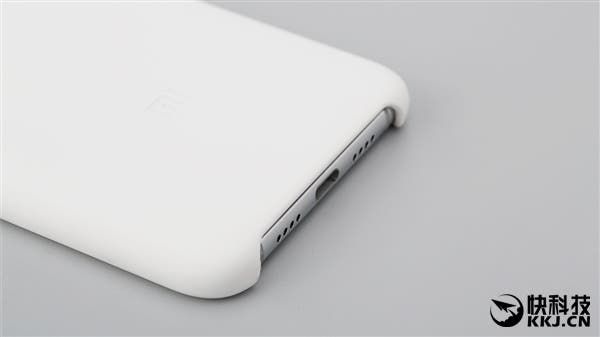 Official Xiaomi Mi 6 protective case/cover and film now available