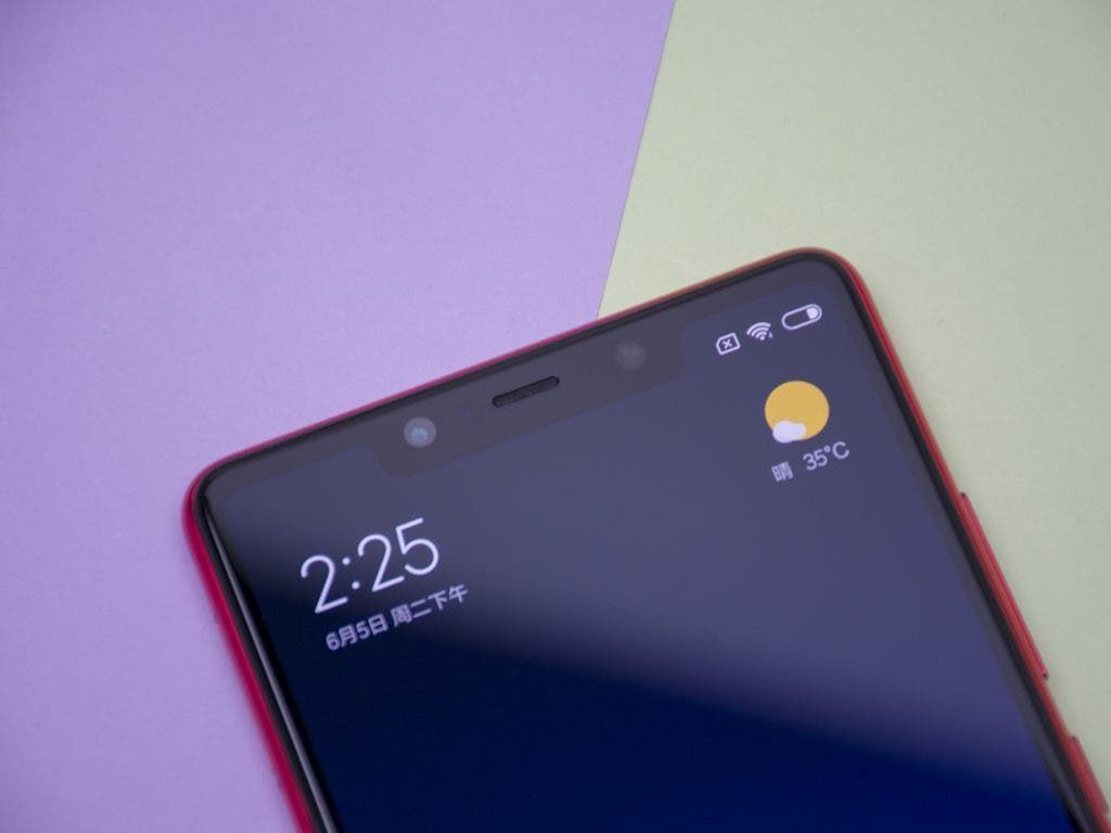 [Deal] Need a portable smartphone? Get the Xiaomi Mi 8 SE for $309.99