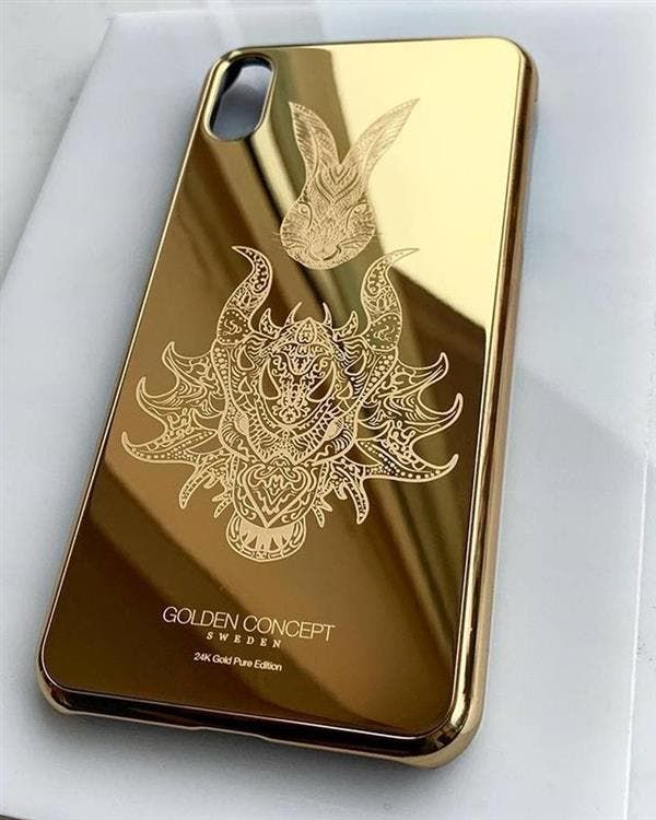 iPhone XS Gold Case