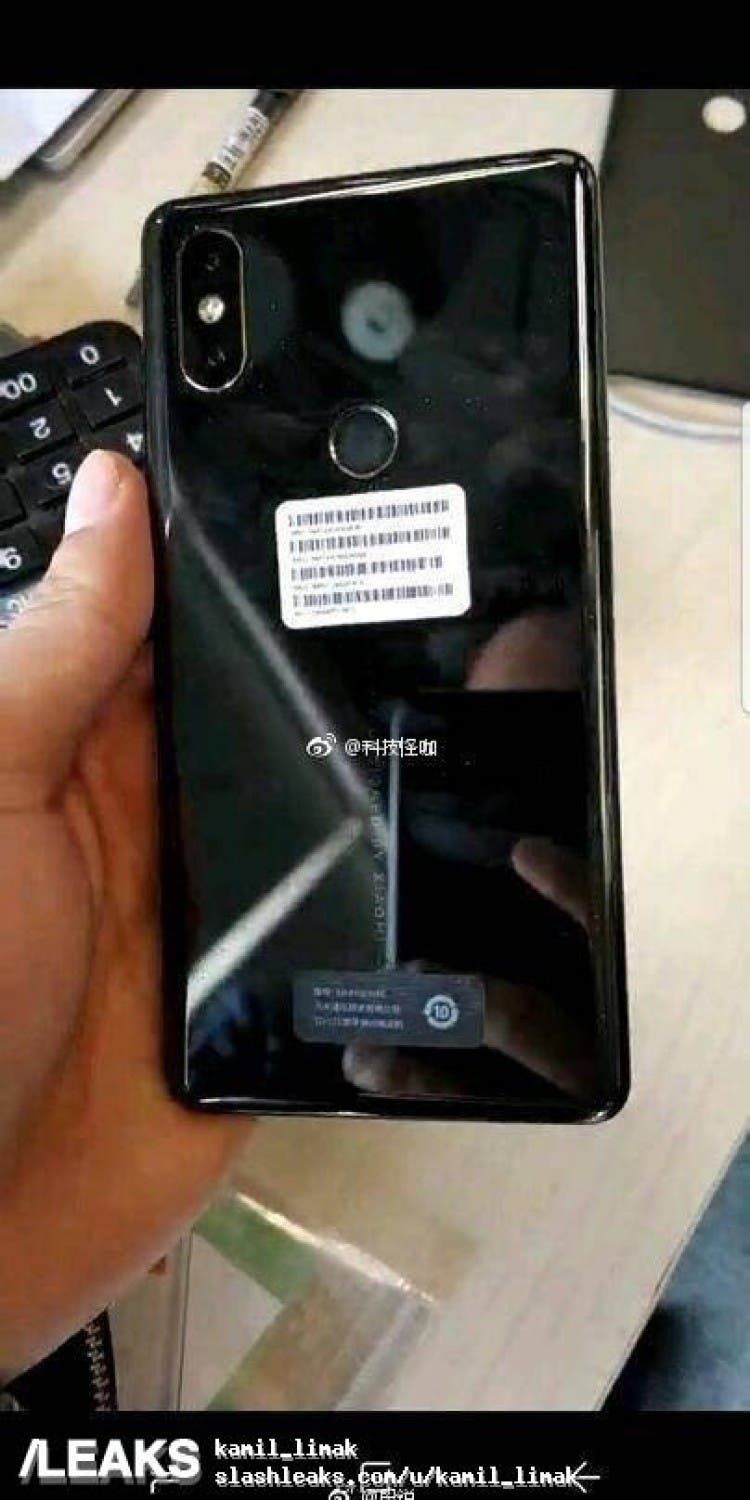 New Leak Reveals Front & Rear Design Of Xiaomi Mi MIX 2S
