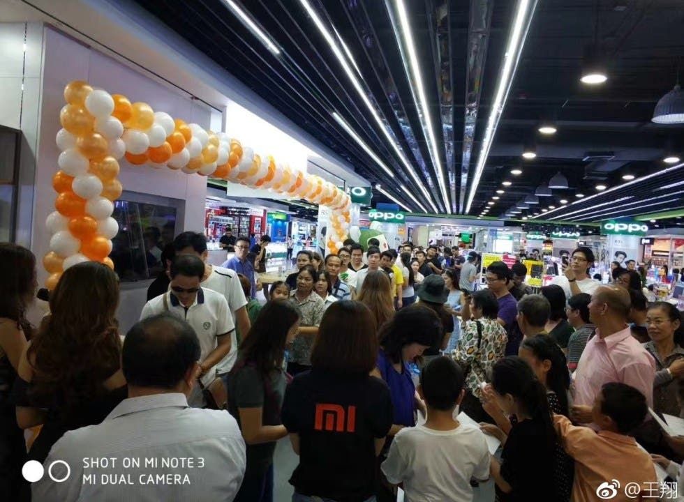 First Official Xiaomi Mi Store Opens In Thailand