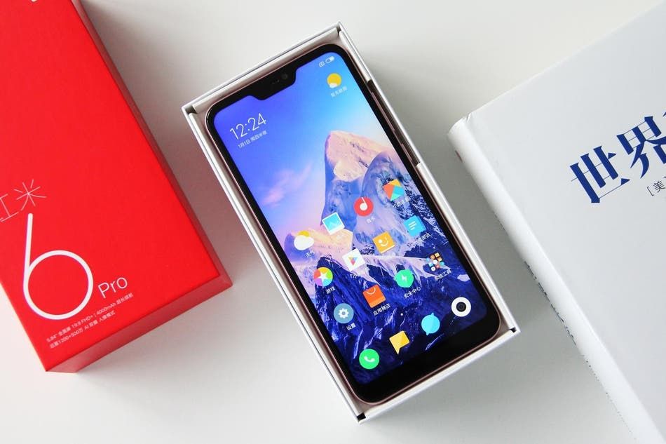 Banggood Deals of the Week: Cheap Projectors, Smartphones & More Up For Grabs