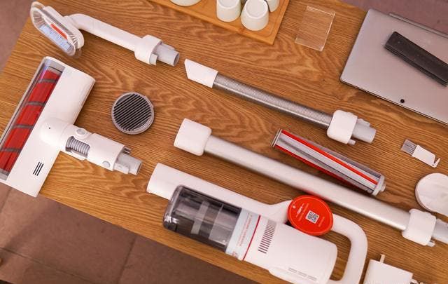 Roidmi Handheld Wireless Vacuum Cleaner at $399.99