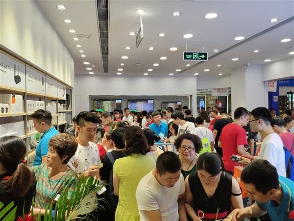 Xiaomi Opens The Largest Mi Store In The Beijing Area