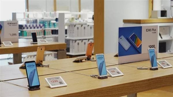 Xiaomi Opens A Flagship Store In Nanjing