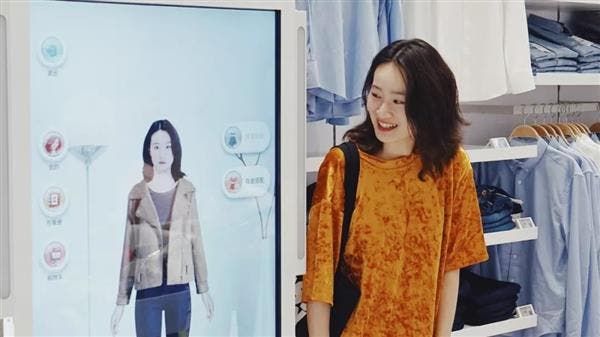 Xiaomi Opens A Flagship Store In Nanjing