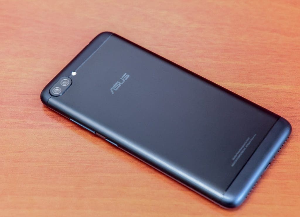 Asus release ZenUI 4.0 for Zenfone 4 Max, still no signal of Oreo