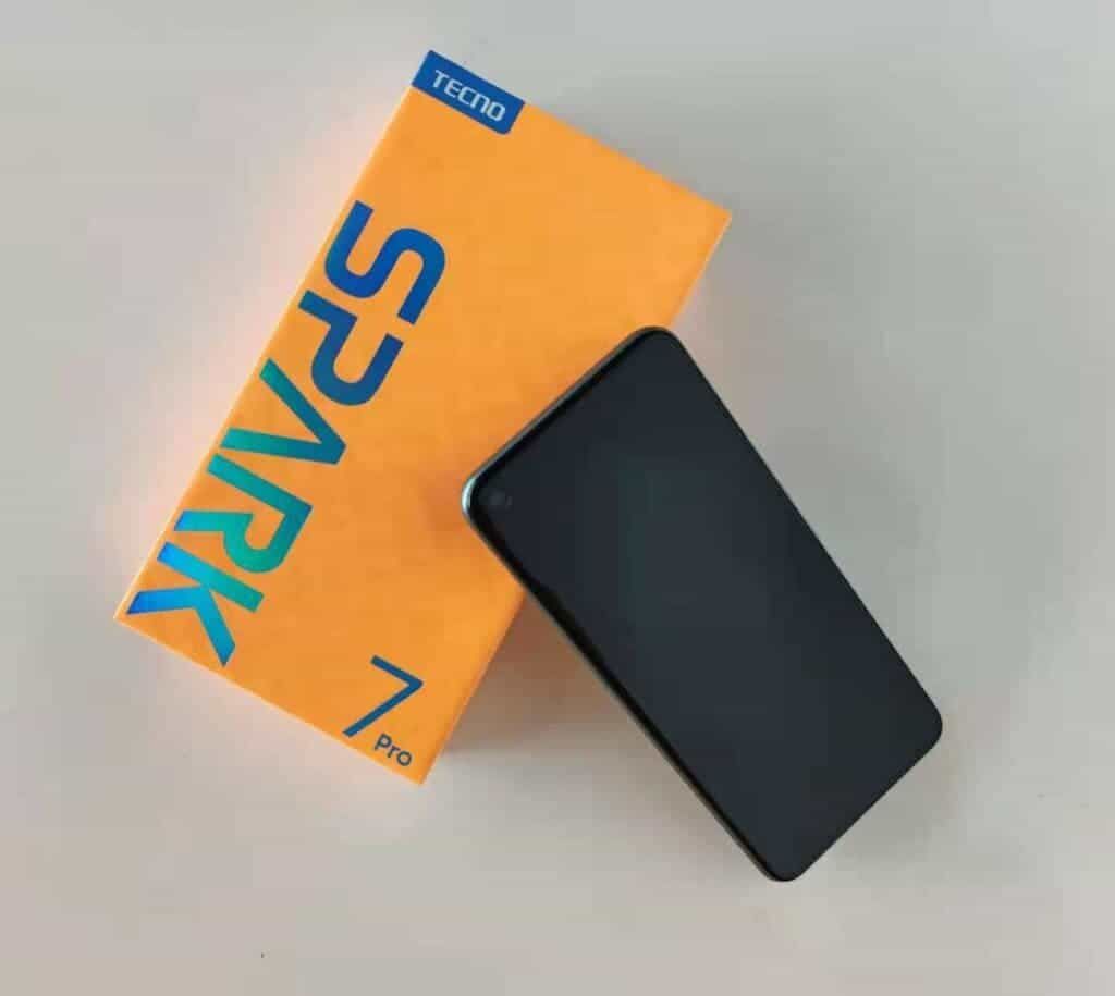 TECNO Spark 7 Pro Review: a glamorous entry-level smartphone