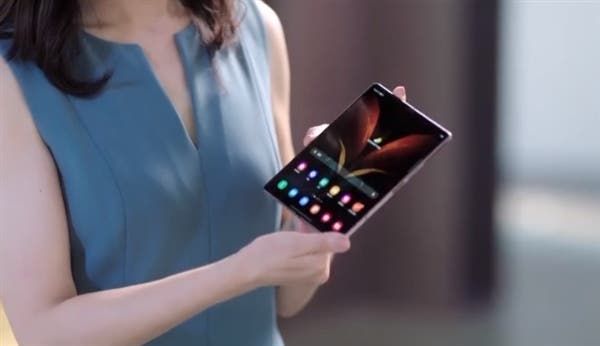 Samsung Galaxy Z Fold 2 breaks pre-sale record in the Korean market