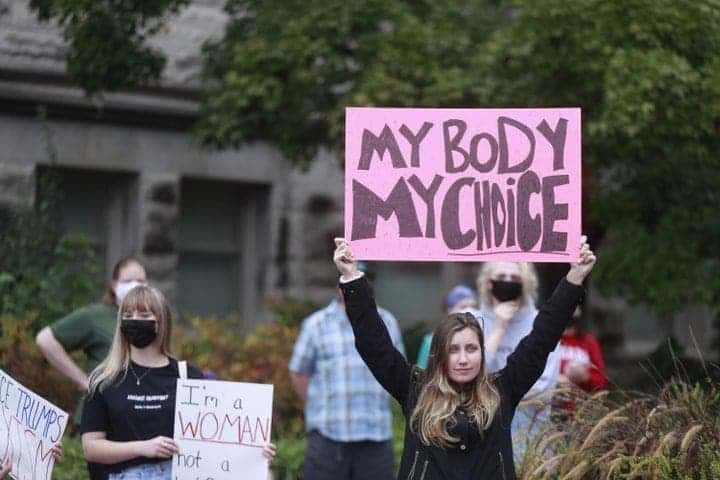 Google's New Health Privacy Feature Will Auto-Delete Logs When Users Visit Abortion Clinics