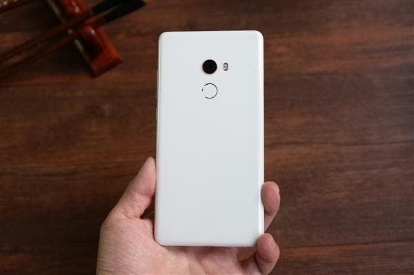 First Under-Glass Fingerprint Phones To Come In January Made By VIVO