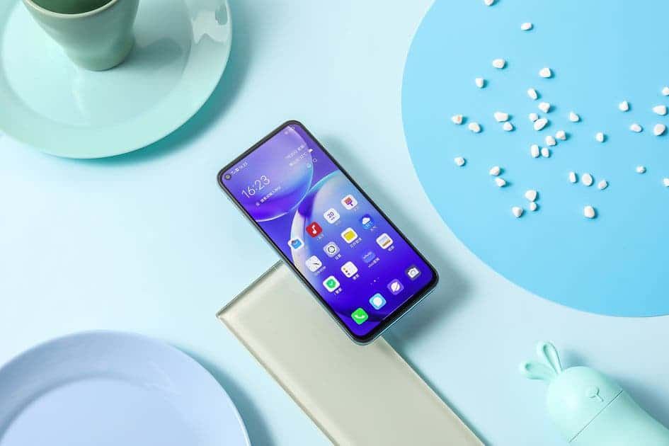 VIVO Y70s Got A New Color Option of Extracted Silver