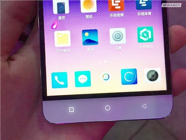 Hands on photos of the Cool 1