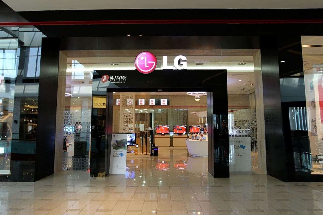 LG has changed its mind about selling Apple products in its stores