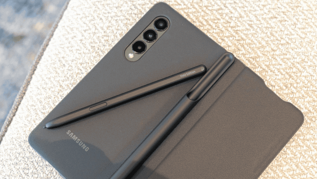 Galaxy Z Flip 4/Z Fold 4 starts production - targets 10 million units