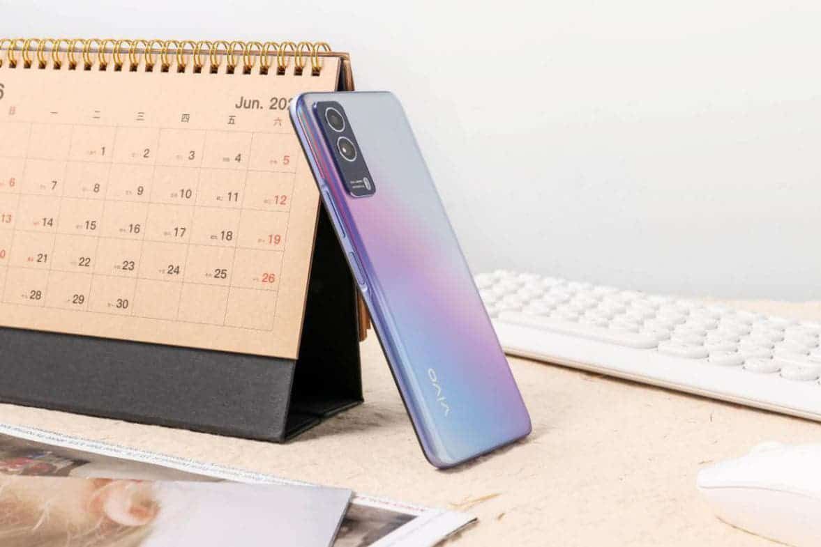 VIVO Y53s Launched With Snapdragon 480 At 1799 Yuan ($281)